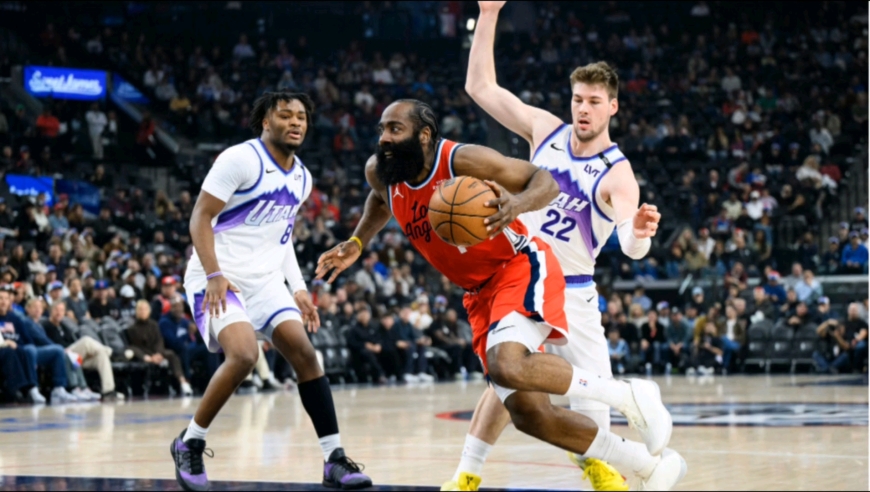 哈登又火了！哈登极致个人表演轰20分7助盘活球队，小卡看嗨了