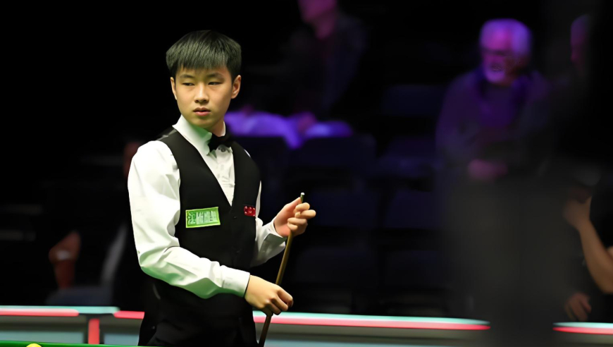 长台准到离谱！赵心童全场压制霍尔特，暴力进攻看呆众人｜体坛名场面