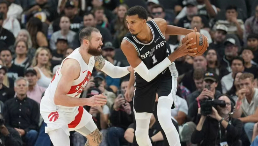 28日NBA官方十佳球：文班360度逆天旋转上篮 夏普霸王劈扣