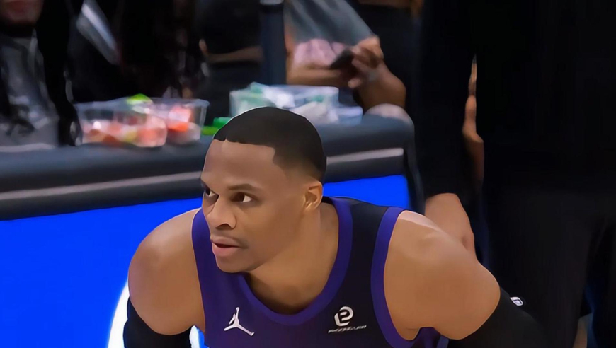 完爆！德罗赞联手威少火力全开 威德组合半场归来打穿湖人防线