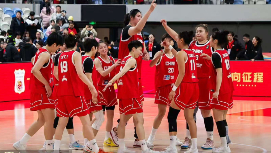 中国女篮轻取巴西全场集锦：刘禹彤17+7 张子宇砍下11分