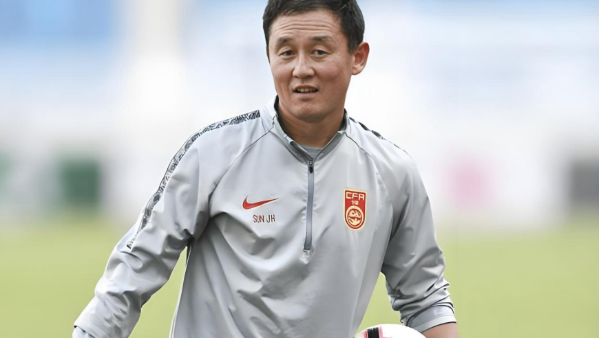 东北坐公交车不排队？孙继海用一个现象解释中国为什么站起来了