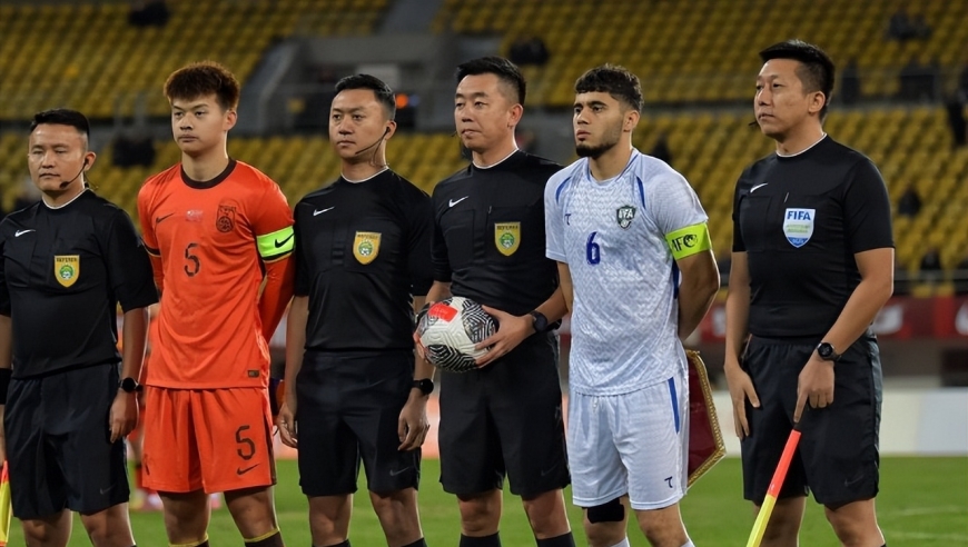 太狂了！乌兹球迷对中国男足下&ldquo;必杀令&rdquo;：这场不进2球不配夺冠