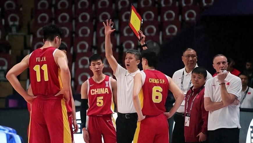 常规赛2场打1分钟，在俱乐部都被弃用，郭士强凭啥召他进国家队？