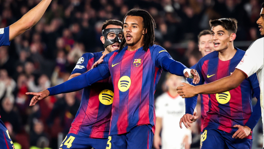 谁能想到！还原巴萨铁卫铁树开花而且3分钟还双响，看呆全场