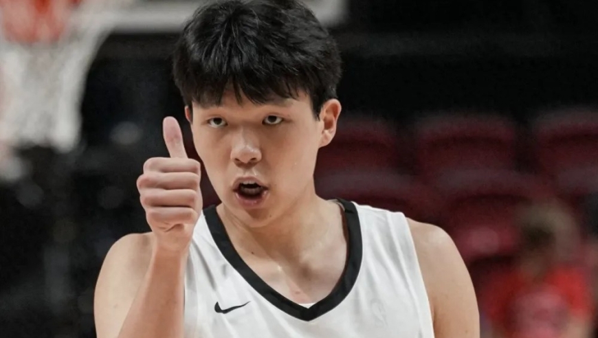 0分钟上场=5连胜终结！杨瀚森定律封神，球迷怒喷斯普利特：把锦鲤按在板凳上？