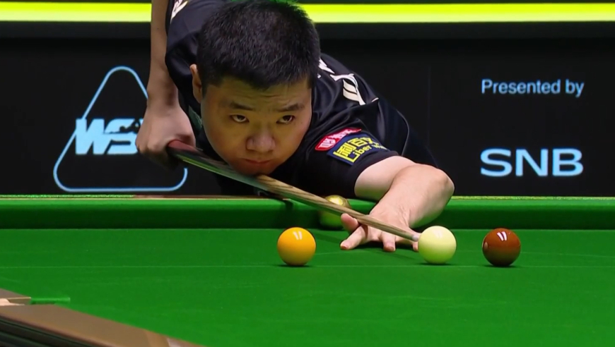 2025斯诺克167金球赛：丁俊晖4-0晋级8强，金球位置最好的一次