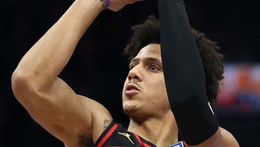 鹰王23+11+6麦科勒姆首秀，库里巴特勒空砍61分，老鹰大胜勇士