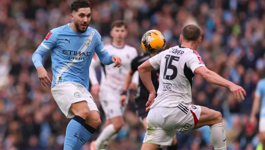 4连胜！足总杯：曼城2-0索尔福德晋级第四轮 努里造乌龙格伊蓝月生涯首球