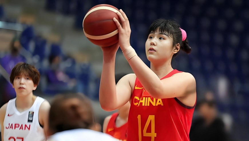 体坛记忆｜中国女篮最窒息一战，女姚明李月茹罚下，对手突内线绝杀
