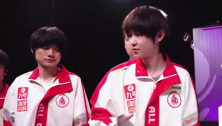 钟意回归时间已定！AG小号想当水鬼屠狼，JDG打赢TES就能锁升S卡位赛