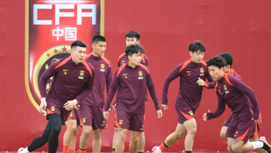 言出必行！邵佳一履行承诺，国足做出2项战略调整，相中7位U23新星