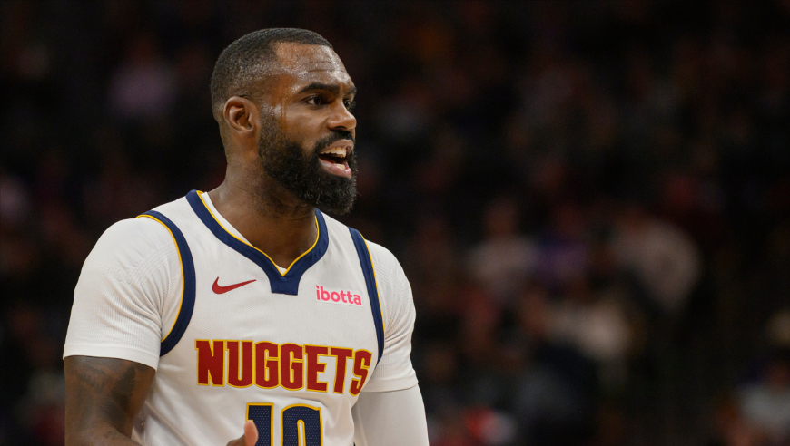 12日NBA官方十佳球：哈达威单臂凶残劈扣 亚当斯霸王隔扣