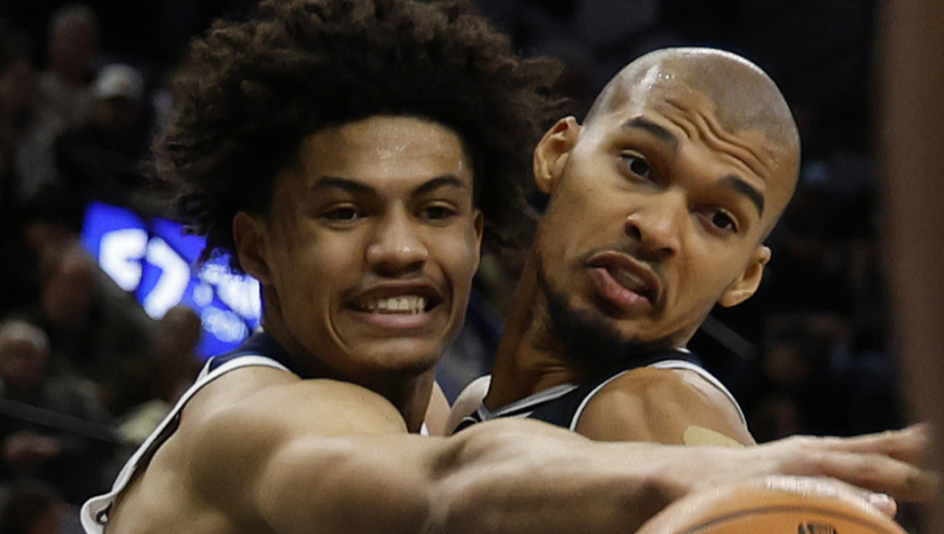 马刺森林狼决胜时刻：爱德华兹强行续命 文班封盖+篮板+罚球定胜局