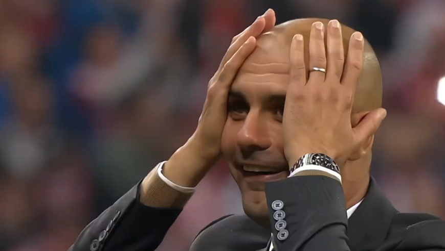 替补出场连进5球，莱万的神奇表现把瓜迪奥拉惊出表情包｜体坛记忆