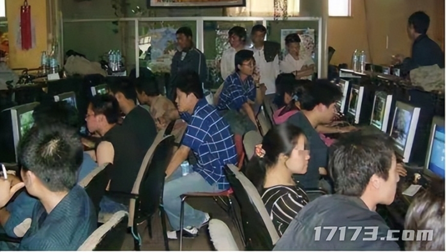 当年火遍网吧的国产游戏，如今又&ldquo;霸占&rdquo;网吧来给玩家开黑