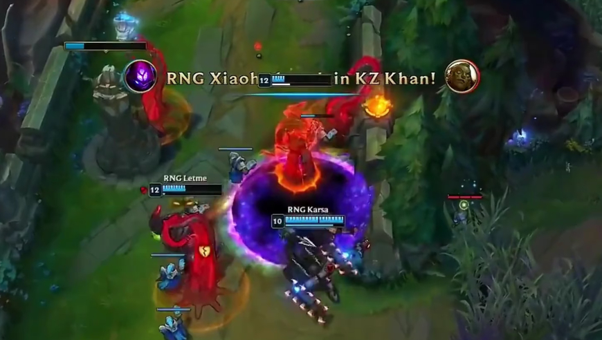 LOL：Uzi的第一个世界冠军，口香糖不停，Faker来了照样干碎