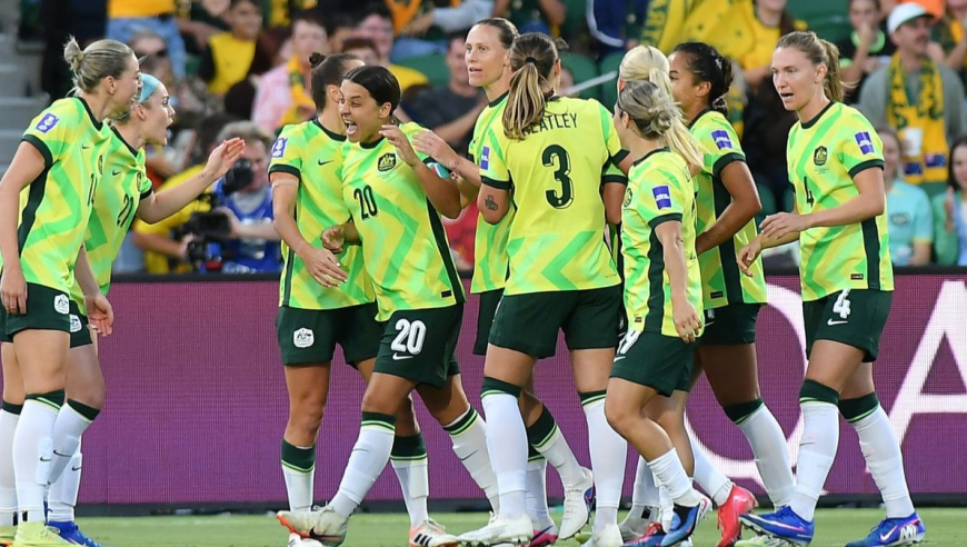 女足亚洲杯：澳大利亚2-1险胜朝鲜晋级半决赛 肯尼迪、克尔破门