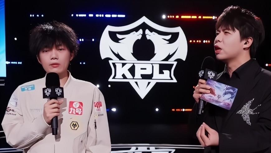 狼队八连胜，换人后没输过，清清孙策秀船技，太强了