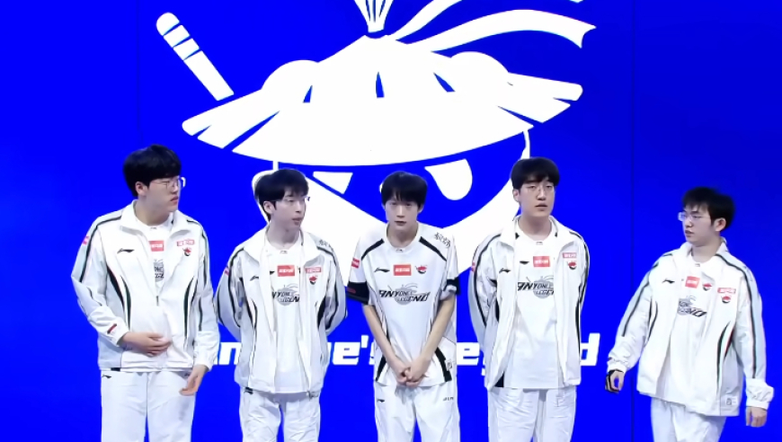 AL2比1击败IG，Rookie乌鸦带队三打五，网友锐评：勇气可嘉