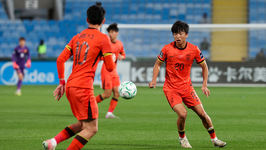 门将神勇！拜合拉木：力争小组第一！战胜澳大利亚，掌握主动权！