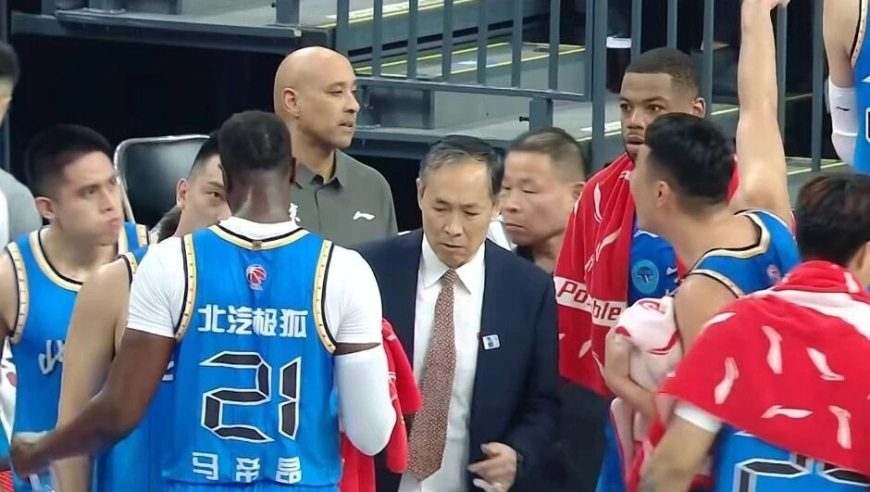 北京男篮报价新小外，1米98场均13+7锋线有望加盟，贝利离队倒计时