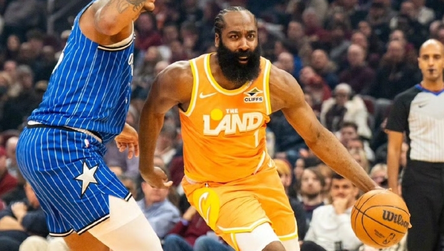 NBA:骑士136-131险胜魔术，哈登26分，谁是本场最佳？数据不说谎！