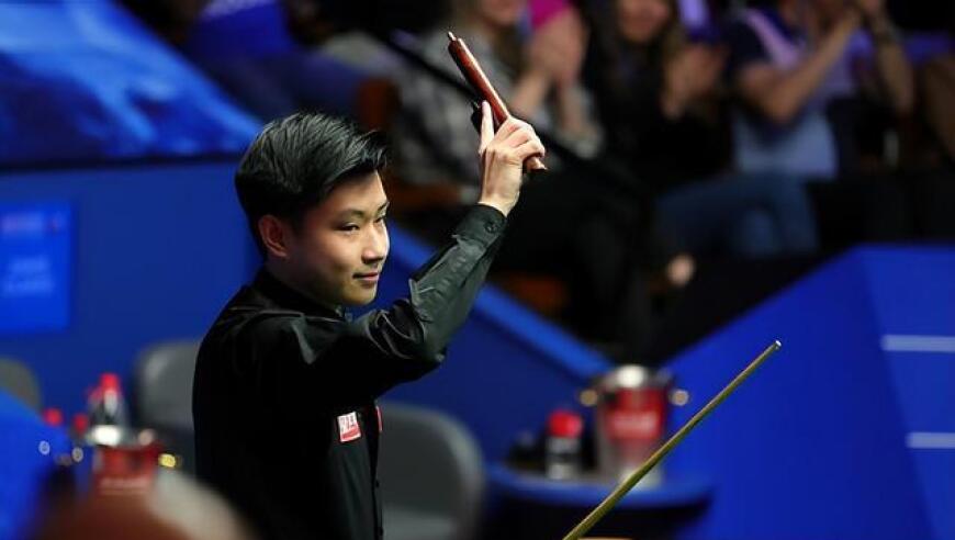 2-2！墨菲被罚16分单局逆转失败，赵心童追平，11局6胜变7局4胜！