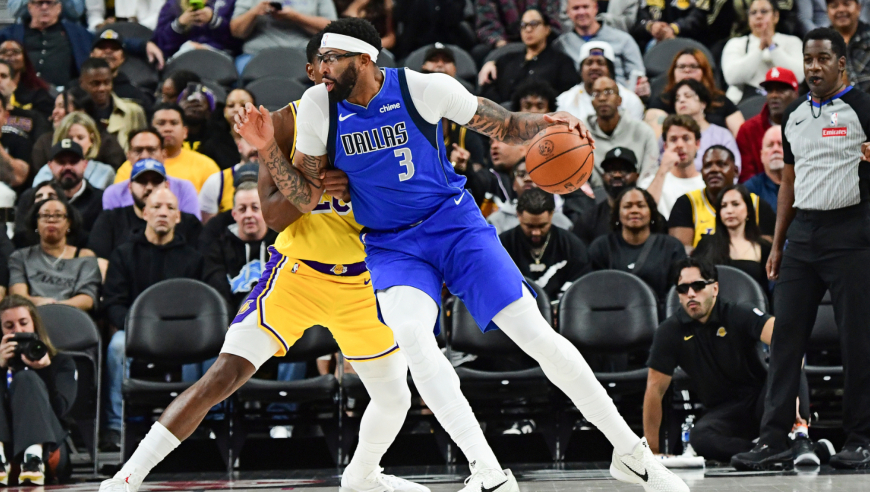 Top时刻｜16日NBA十佳球：浓眉炸裂隔扣 三球逆天穿裆助攻