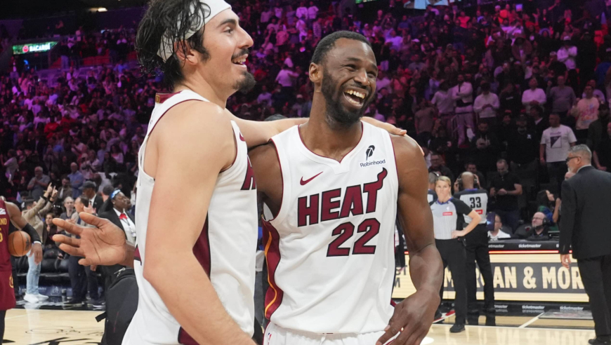 Top时刻｜11日十佳球：贝恩漂移三分绝杀 维金斯极限空接绝杀