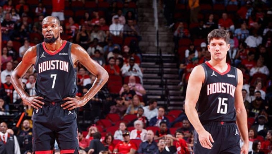 6项数据全队第1！火箭终获超六，1000万年薪白菜价，斯通没选错人