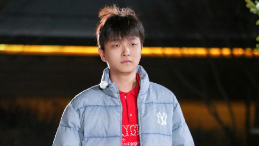 Cat发文退役：很开心十年青春在赛场拼搏，下一个十年赛场见