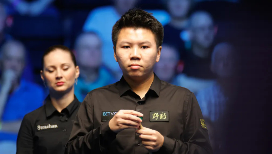 2025斯诺克英锦赛：周跃龙6-4奥沙利文，刺激