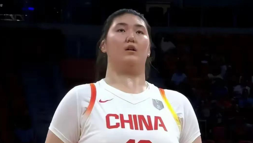 女篮最新消息，2米26张子宇高原集训遇挑战！头晕眼花呕吐，宫鲁鸣构建全新体系​