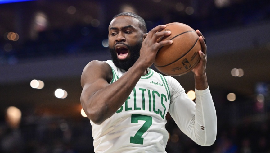 导演20分大逆转，FMVP真没水货！率队17战13胜硬是将摆烂打成争冠