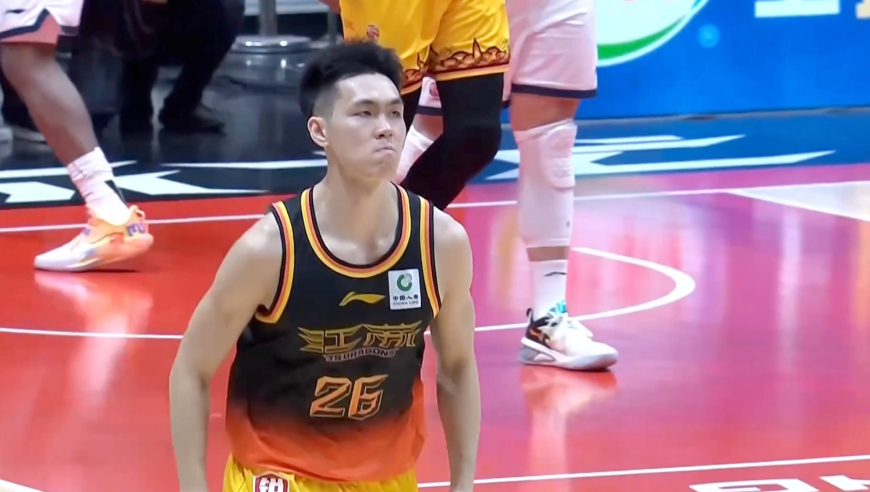 庞峥麟27+8集锦：晃趴高诗岩全场欢呼 关键时刻运球秀戏耍山东