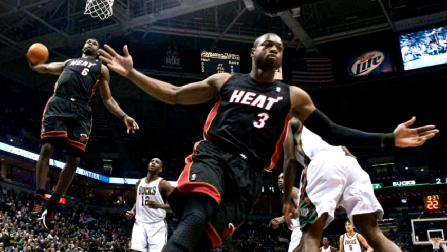 韦德复盘2011年丢冠：作为领袖，我那时不该那样对詹姆斯，是我错了！