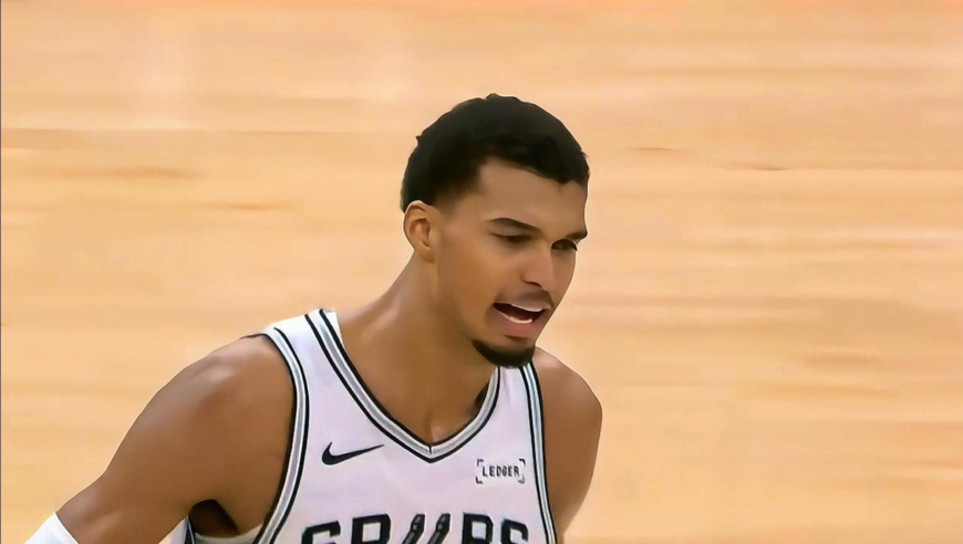 马刺热火生死时刻：马刺展现超强防守 文班罚球助马刺五连胜