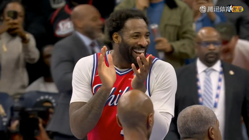 庄神太搞笑！与卡特冲突直接拳击准备 被其他人推搡后直接开心大笑