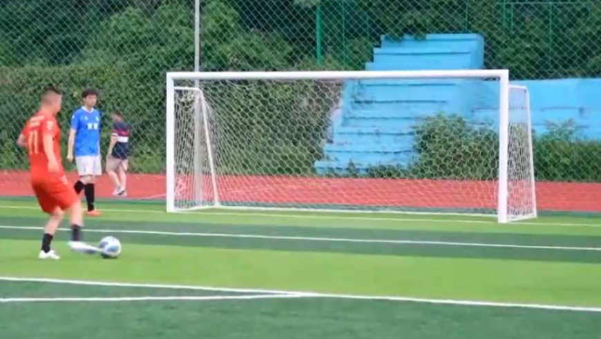 江苏 “超”有看点 从观赛到参与 “苏超”催生运动热