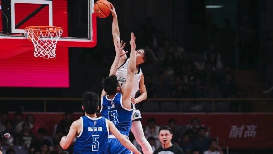 昔日全国第一高中生！上半年加拿大，下半年NBA，他终于炸了！