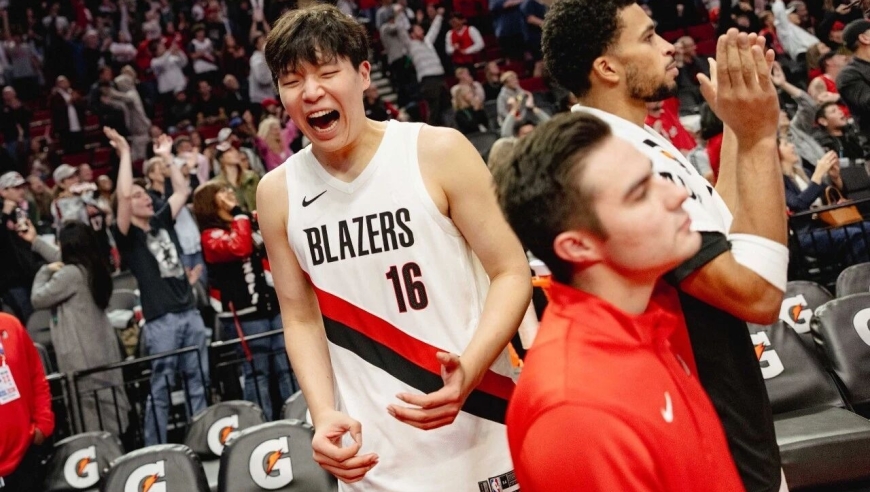 场均3.5失误！两场NBA季前赛！杨瀚森暴露四大问题