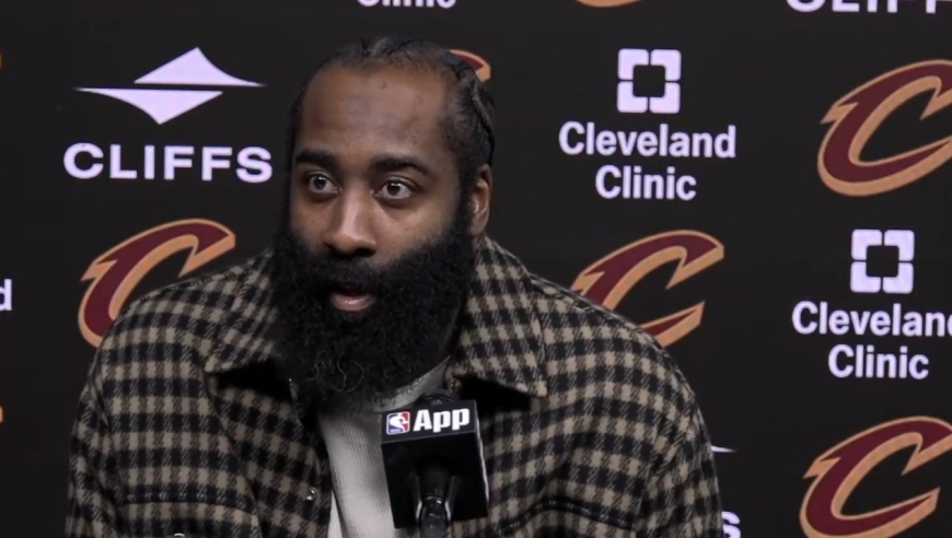 哈登回应频繁换队：忠诚被高估 球员管理层都做对各自最有利选择