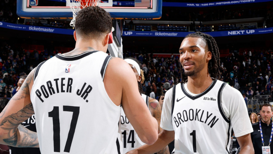 篮网如何逆转东部老大？末节8分钟轰出28-14 活塞遭遇耻辱败仗！