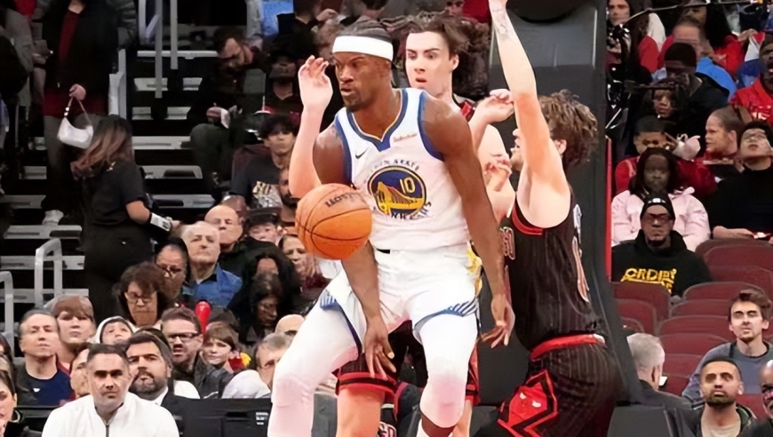 东契奇35+15+11无缘今日最佳！约基奇28+11落选，只因老詹里程碑