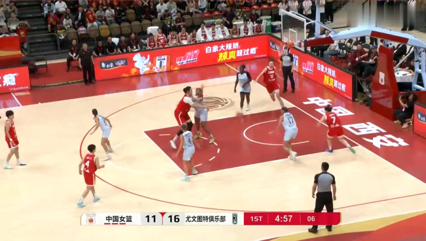 张子宇这球太牛了！简直就是大人打小孩，现场一片欢呼