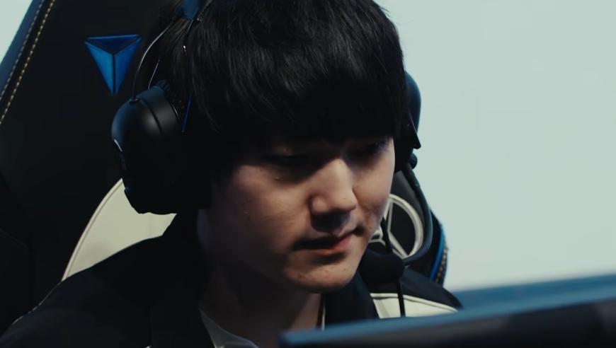 LPL最大笑话诞生！官方解说爆料：TES老总在现场，想要把打野换了