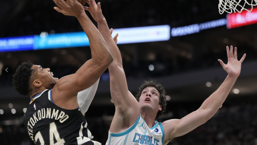 空接绝杀！字母哥接小凯文波特助攻扣篮绝杀黄蜂 米勒错失反绝杀