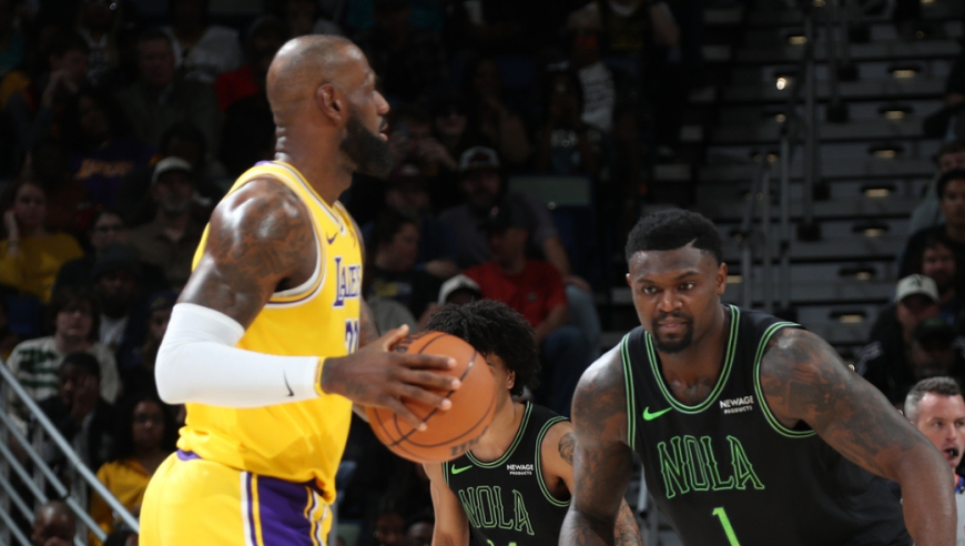 詹姆斯vs鹈鹕30分8助攻集锦：19中11太高效+连轰11分助湖人反超