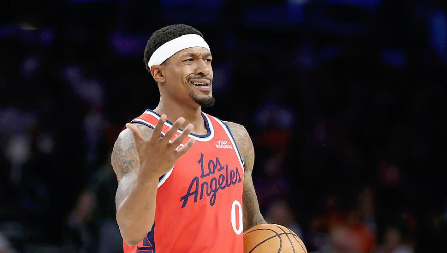 拿人手短，比尔14中2仅得5分，太阳每年倒贴1936万总算有点回报